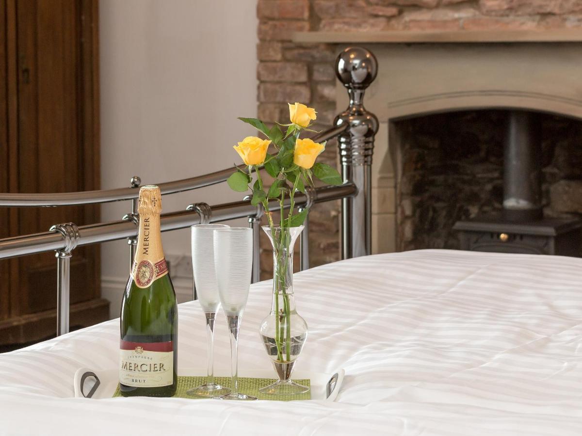 Pendine Manor Exterior photo
