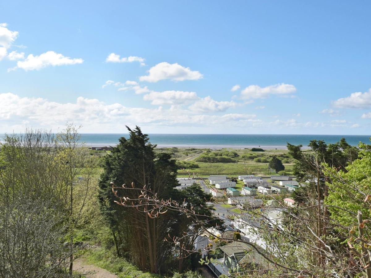 Pendine Manor Exterior photo